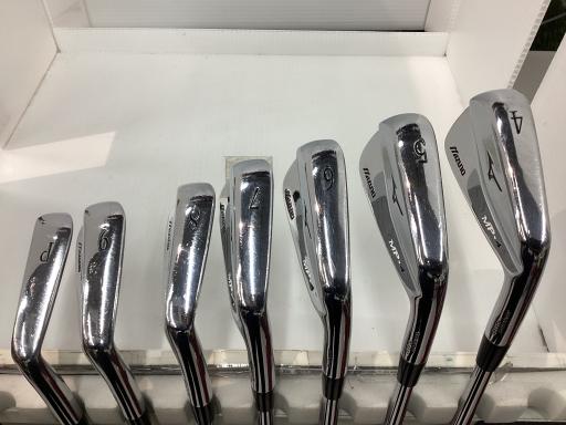 Mizuno MP-4 Eisen Set 4-9+Pw Dynamic Gold S200 7 Stück RH Golfschläger aus Japan 